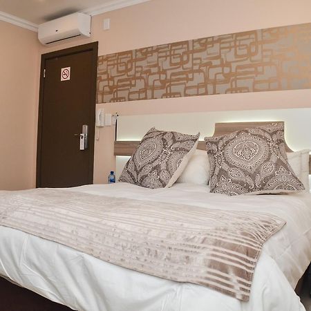 Solrand Hotel Durban Extérieur photo